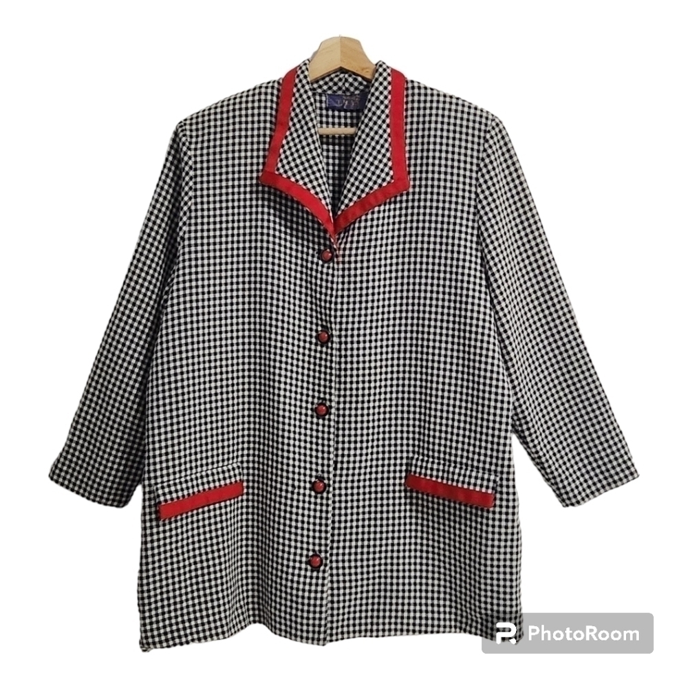 T.D.A black and white gingham button-down top/blouse with red trim and buttons.